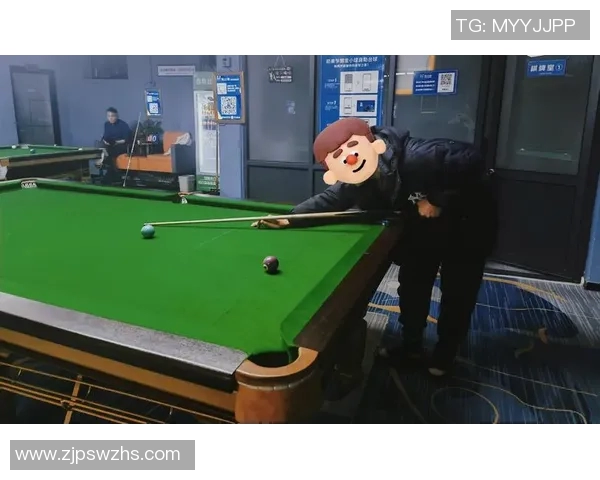 台球与足球的完美结合足球明星们的台球热情与精彩瞬间 台球与足球的完美结合足球明星们的台球热情与精彩瞬间