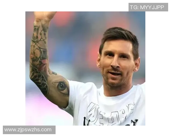 足球明星小腿上的纹身故事揭示他们的个性与信念